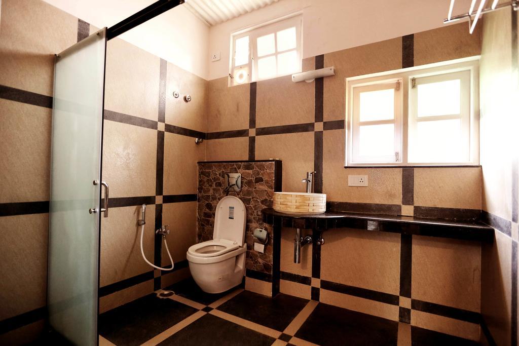 The Grange Hotel Ooty Extérieur photo